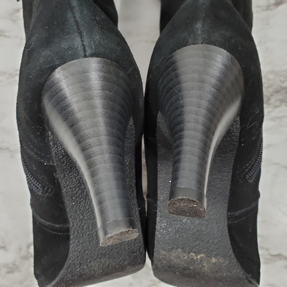 Hot In Hollywood Knee-high Boots - Picture 9 of 11